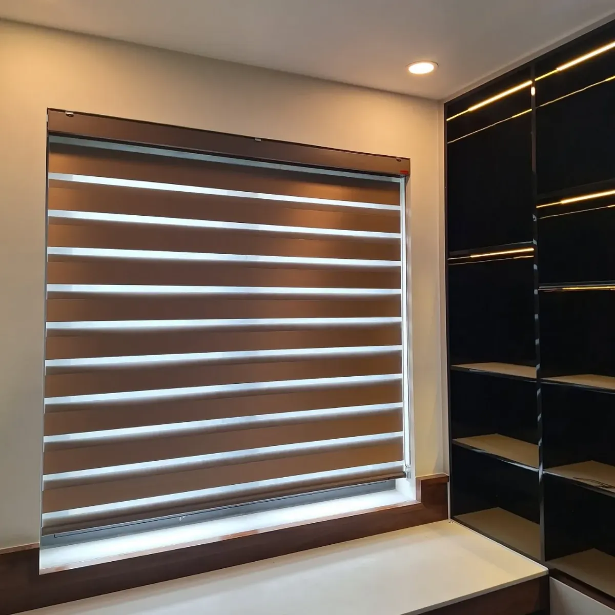 Lắp đặt rèm cầu vồng thôn Quỳnh Đô