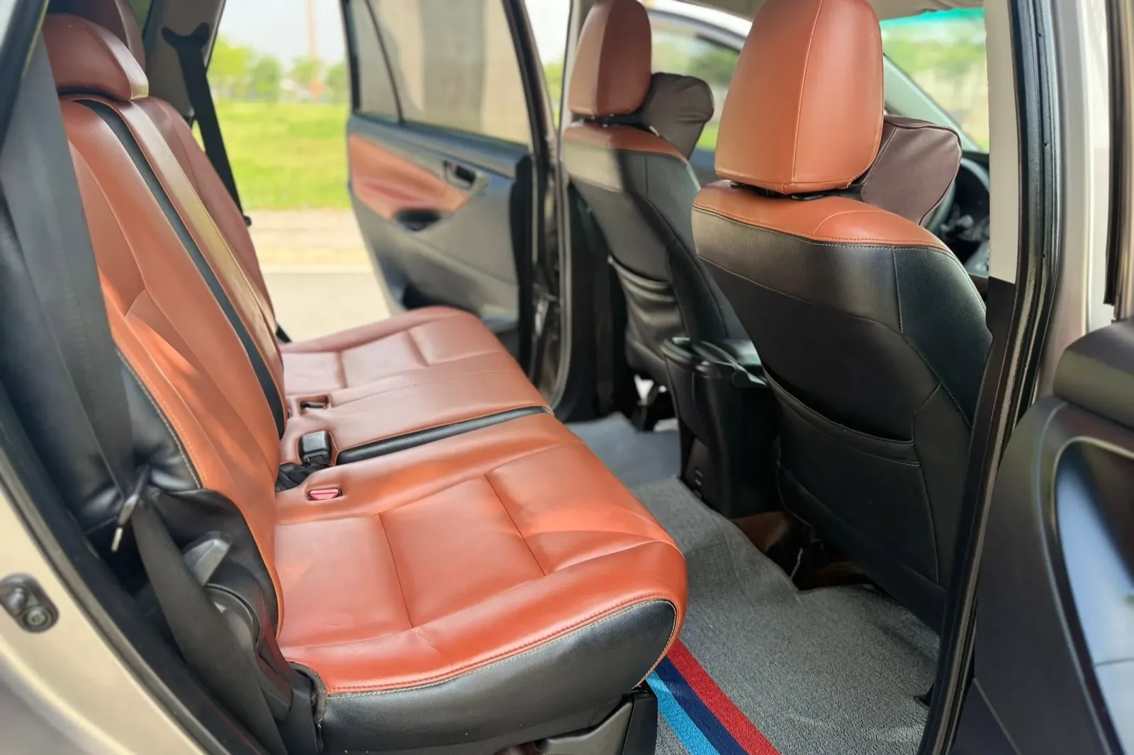 Nội thất xe du lịch Đồ Sơn Nội thất xe du lịch Đồ Sơn