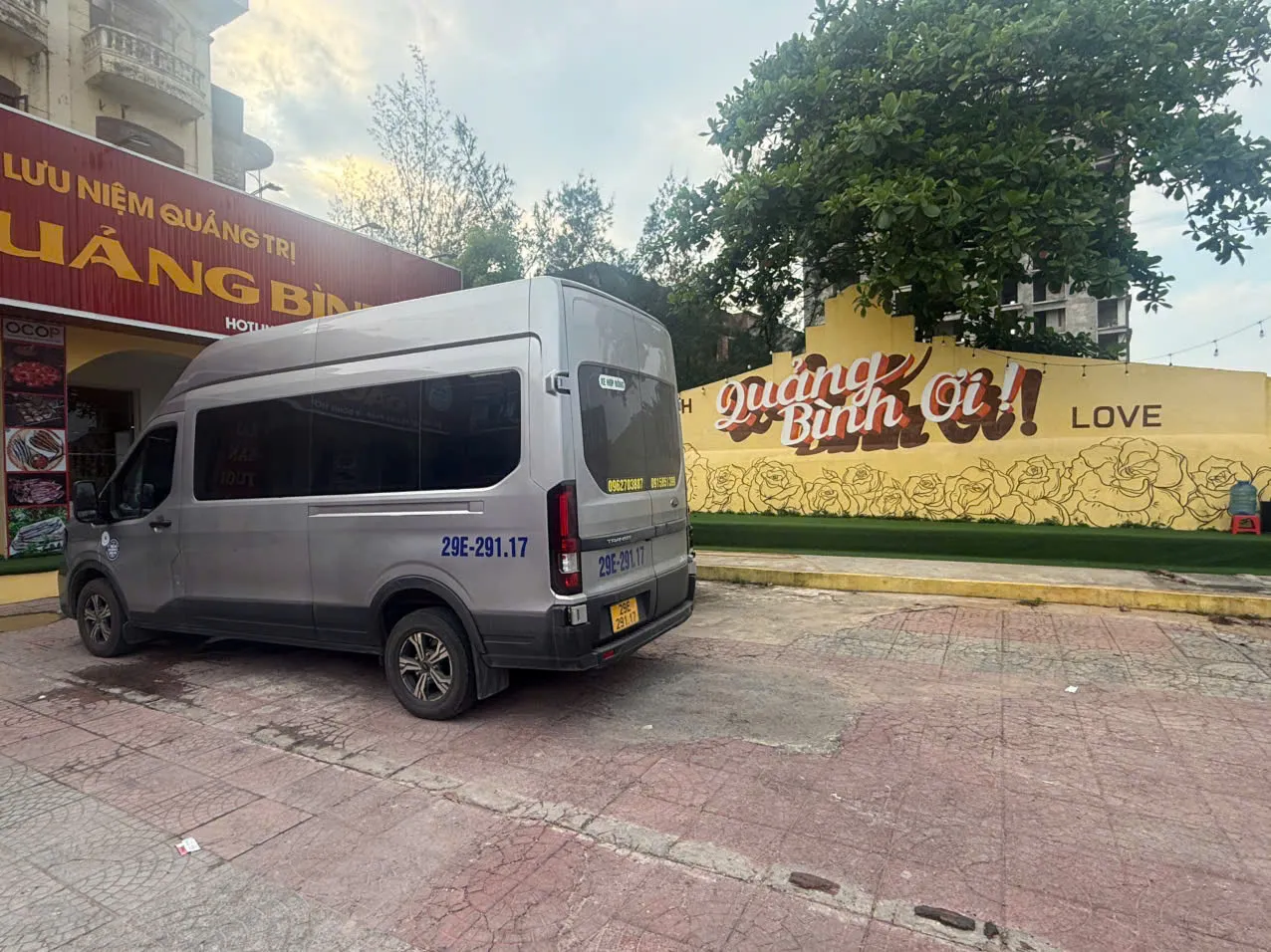 Thuê xe 16 chỗ Hà Nội đi Quảng Bình trọn gói 4 ngày 3 đêm Thuê xe 16 chỗ Hà Nội đi Quảng Bình trọn gói 4 ngày 3 đêm