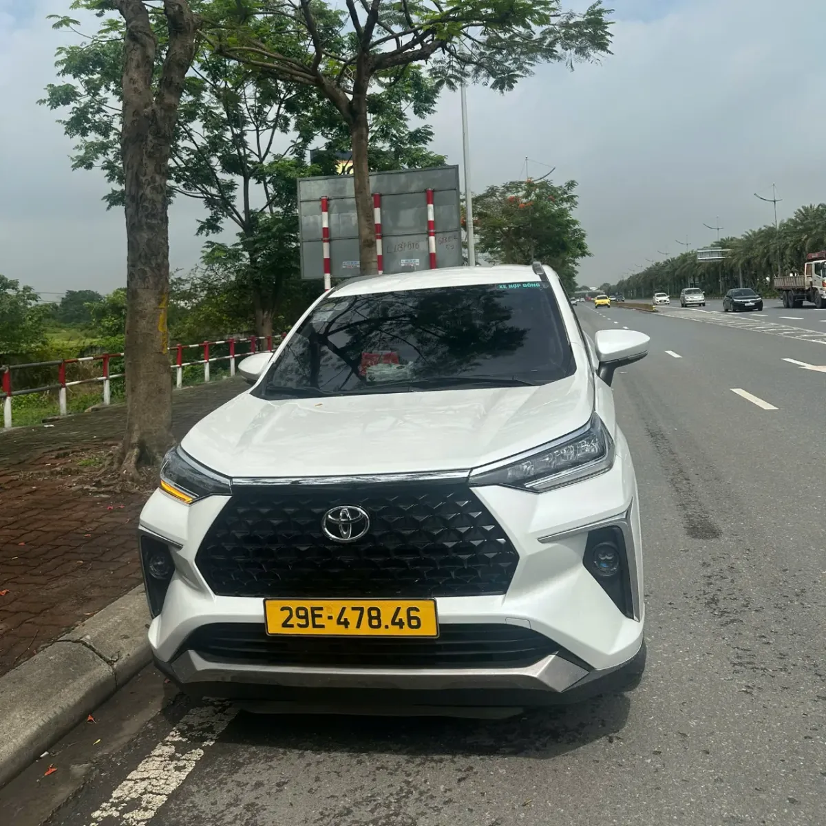 Thuê xe 7 chỗ Hà Nội đi Ninh Bình trọn gói