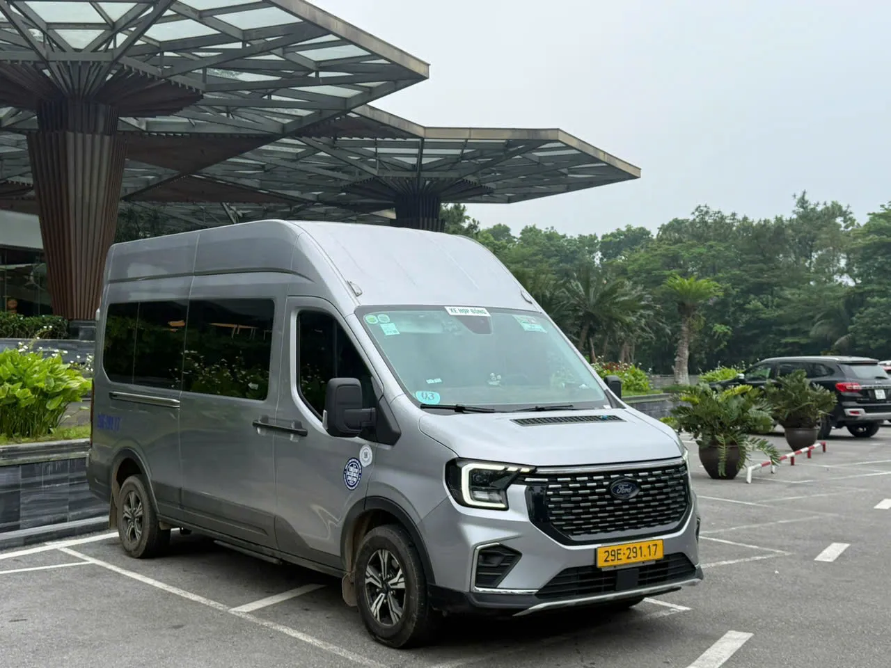 Xe 16 chỗ Lĩnh Nam đi Tràng An Ninh Bình
